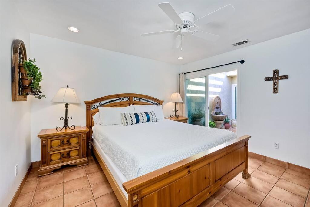 Great Group Retreat! Hacienda Decor, Spacious Floor Plan, Private Backyard Carlsbad Exterior foto